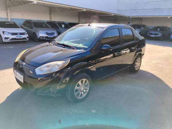 FORD FIESTA 1.6 ROCAM SE 8V FLEX 4P MANUAL FORD FIESTA 1.6 ROCAM SE 8V FLEX 4P MANUAL